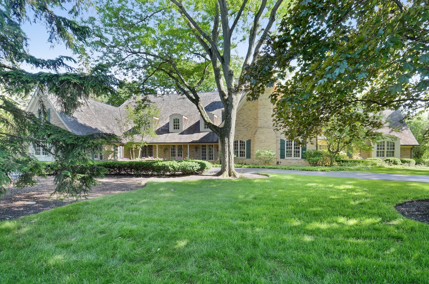 165 W. Onwentsia Rd
