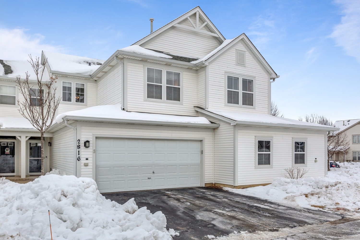 2816 Falling Waters Dr