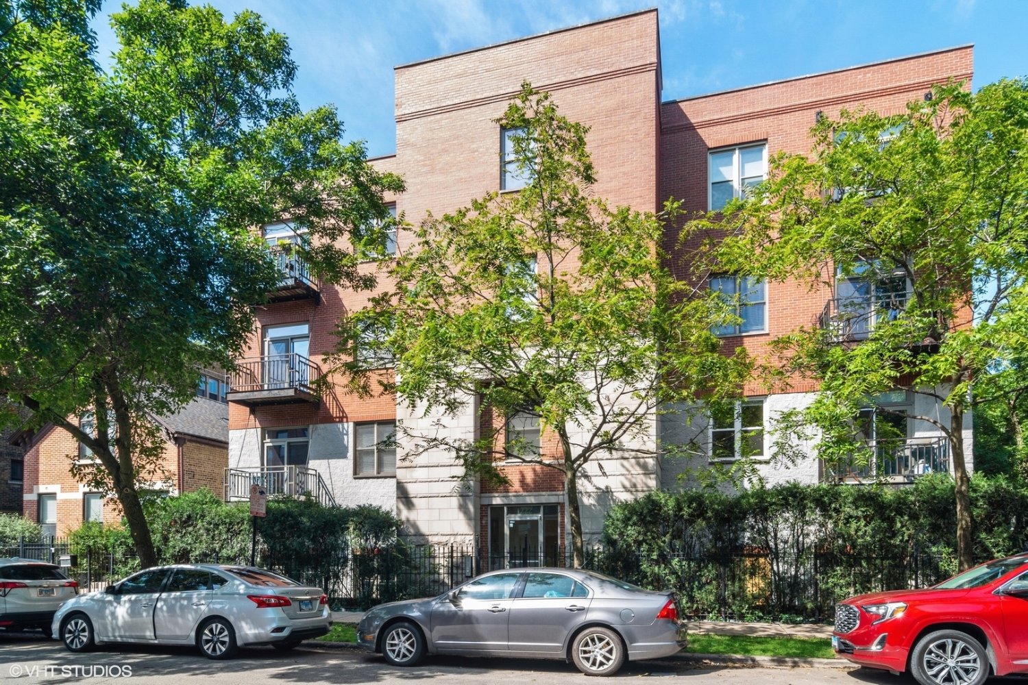 1222 N Wolcott Ave #2N