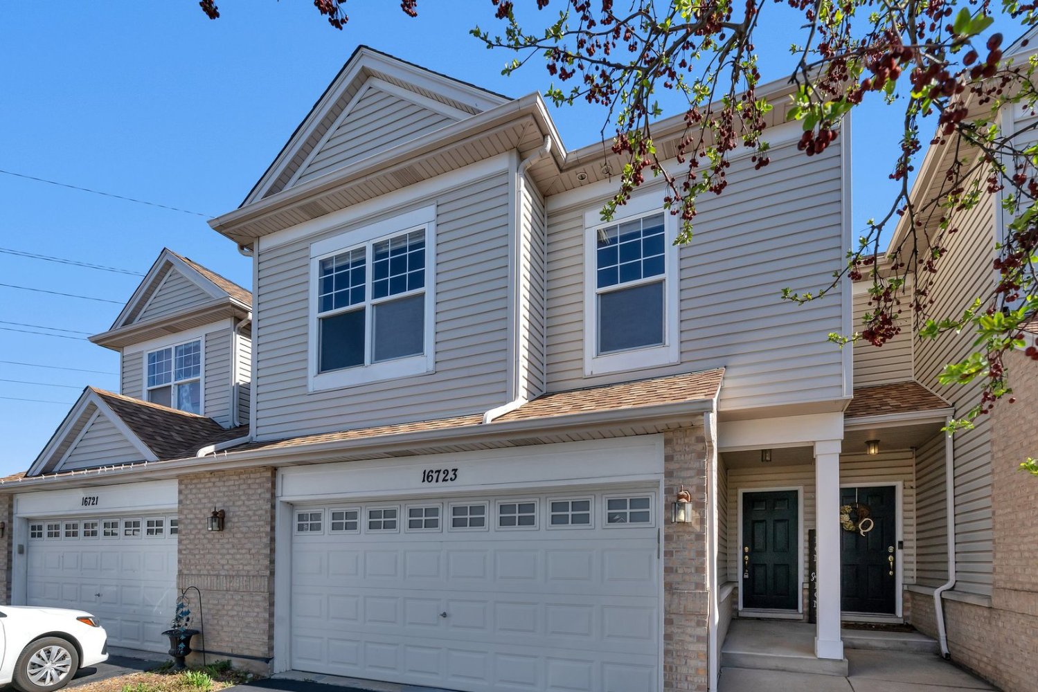 16723 Hazelwood Dr
