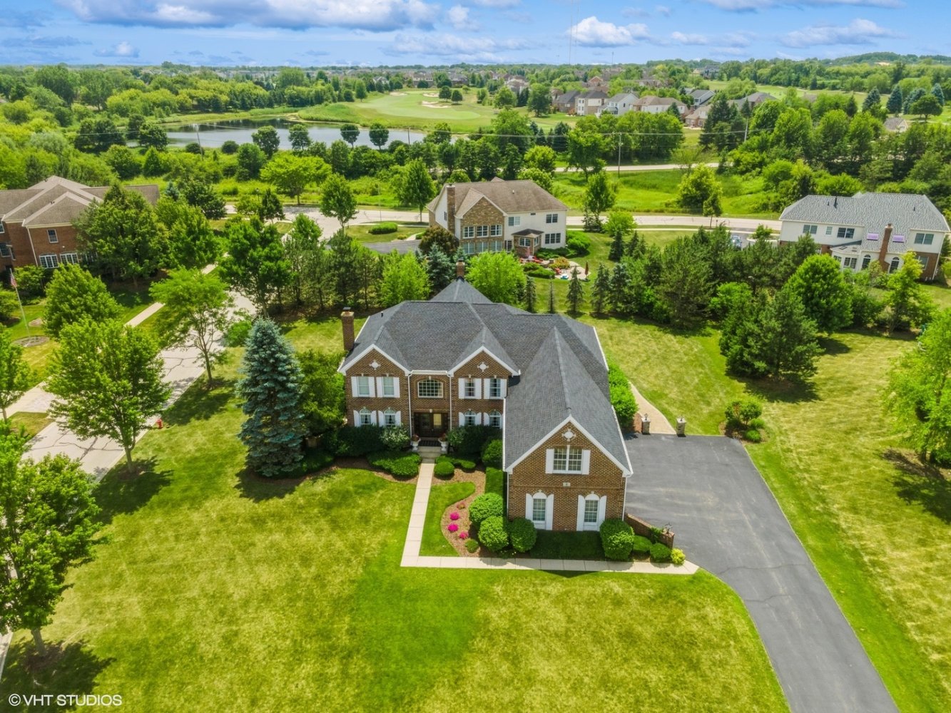 3 Turnbury Ct
