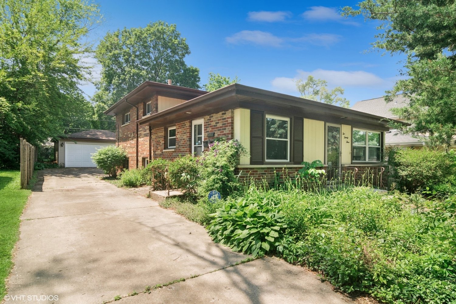 223 Kenloch Ave