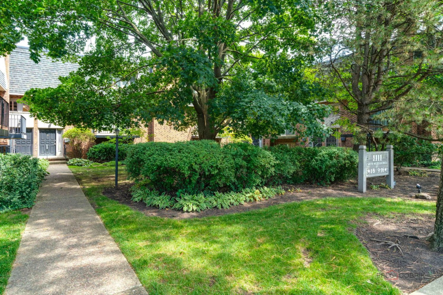 1111 S Waukegan Rd #7