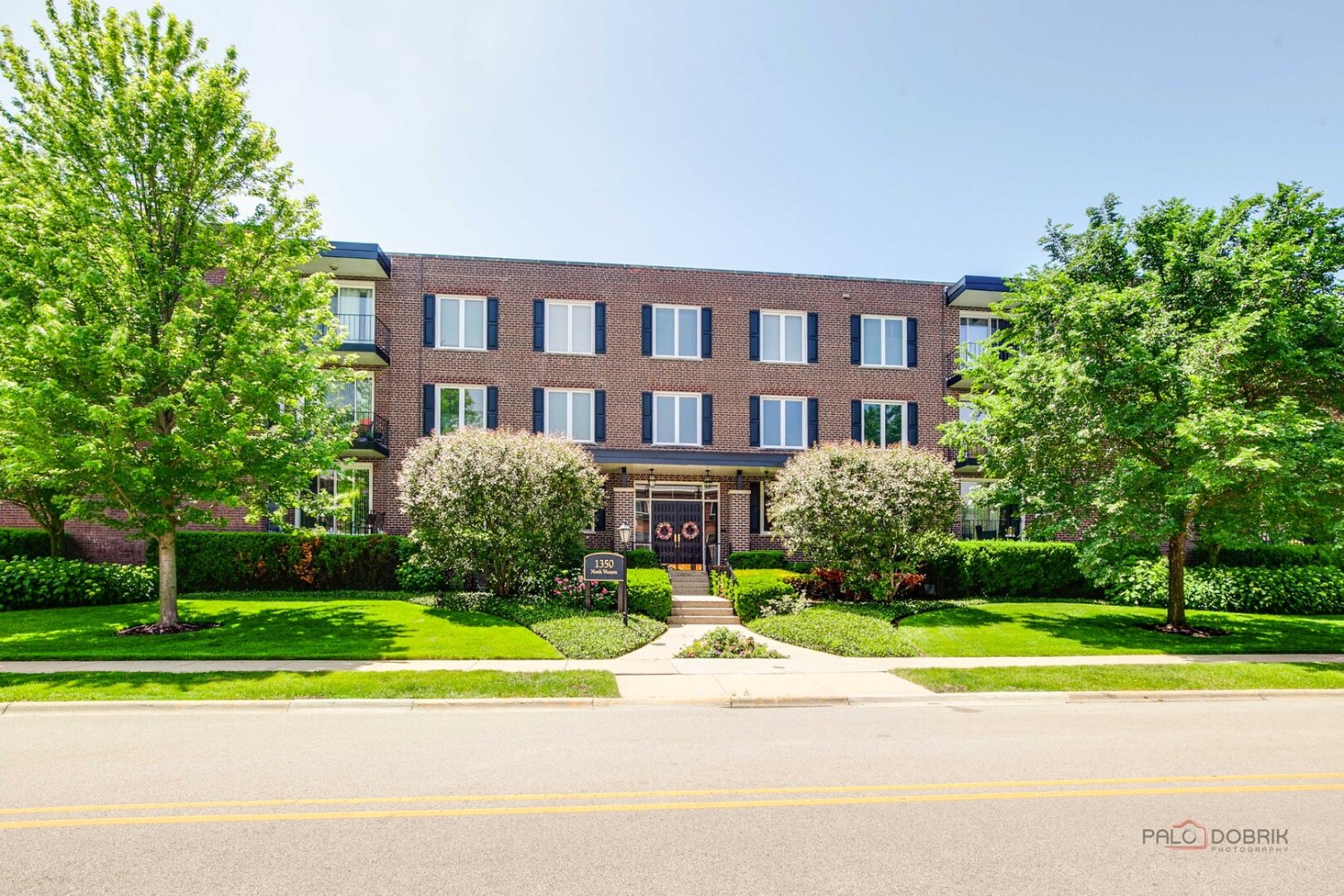 1350 N Western Ave #106