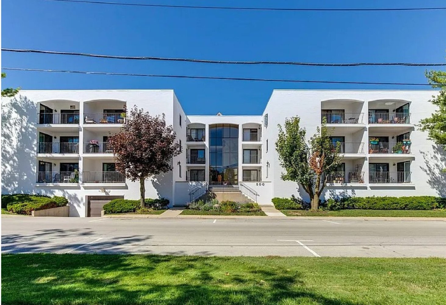500 LakeView Aveue #1C